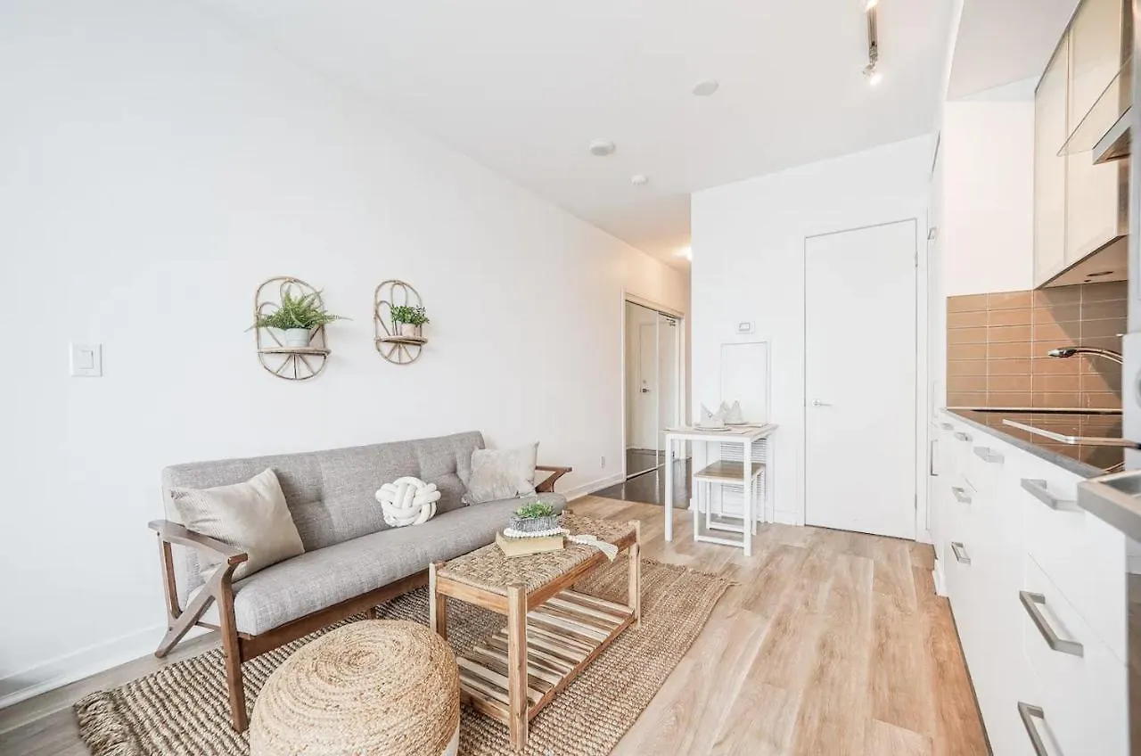 Downtown Toronto Gem Apartment